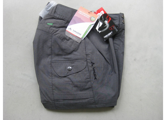B-Ware: Vaude Tremalzini II, kurze Radhose Damen, Größe 36/XS, uni-grau