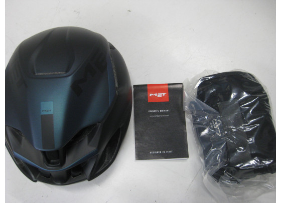 B-Ware: MET Manta Fahrradhelm, Größe 54-58cm, iridescent black - Vorjahresmodell