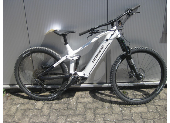 B-Ware: Haibike AllTrail 8 High E-MTB Fully, 29", R=47cm, 600Wh Bosch CX, weiß / blau / gold