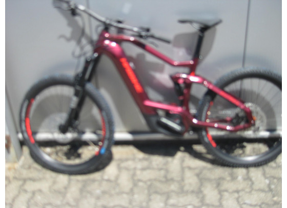 B-Ware: Haibike AllTrail 8 E-MTB Fully, 27,5", R=47cm, 625Wh Bosch CX, weinrot / neonrot