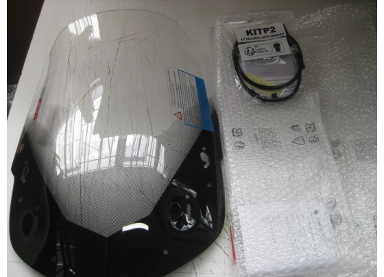 B-Ware: GIVI Spoilerscheibe Honda CBF 600/1000 S (2004-) 